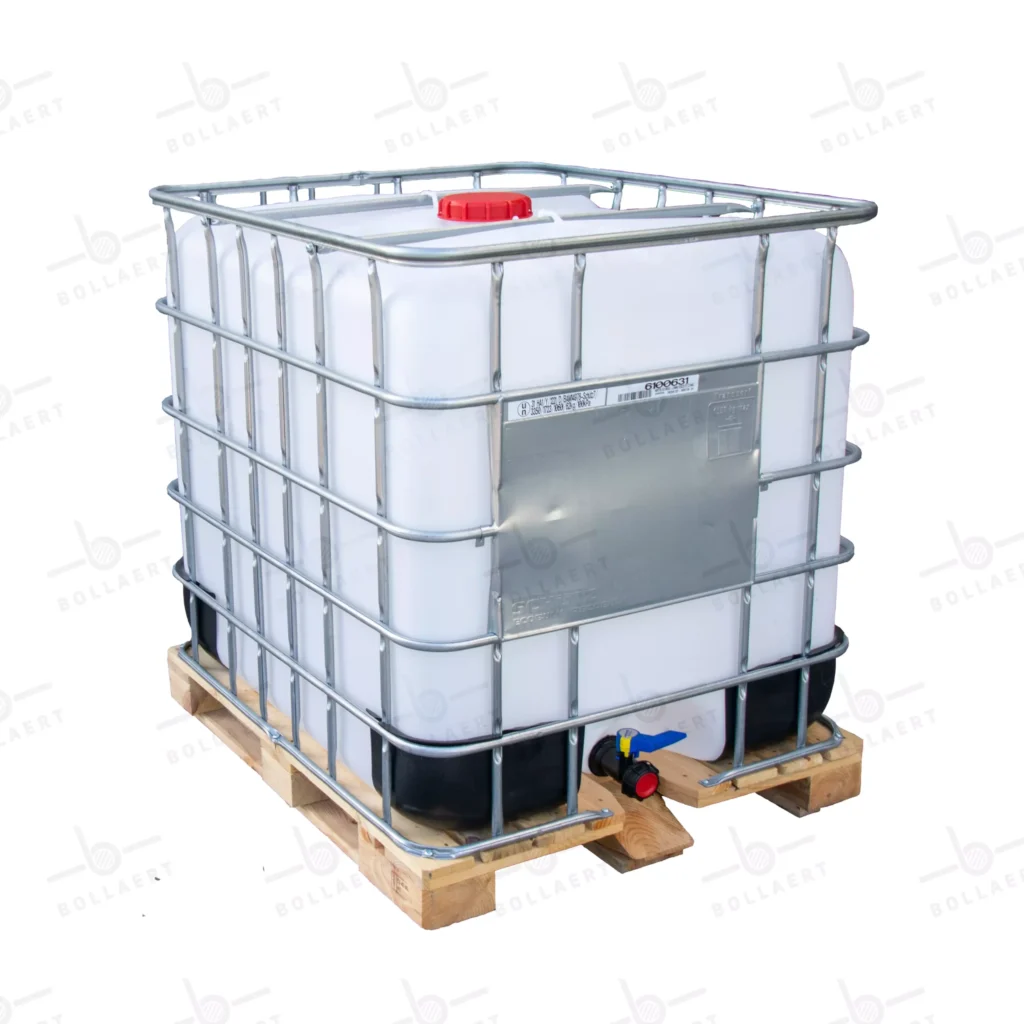 IBC container WIT op houten pallet - professioneel gecleand