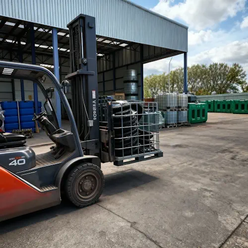 IBC container zonder blaas op metalen pallet