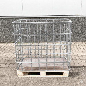 IBC container zonder blaas op houten pallet